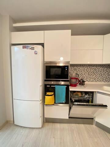 איזמיר Paksoys Bostanli Flat Lux And City Center מראה חיצוני תמונה